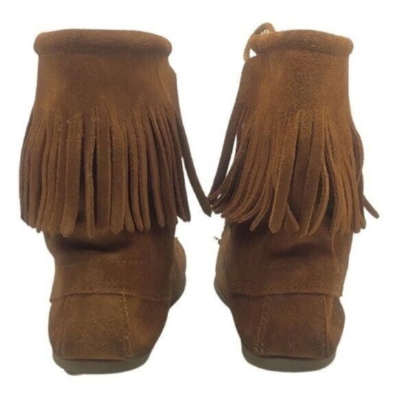 Minnetonka Brown Suede Fringe Lace Up Ankle Bootie Size 6 - Picture 6 of 9